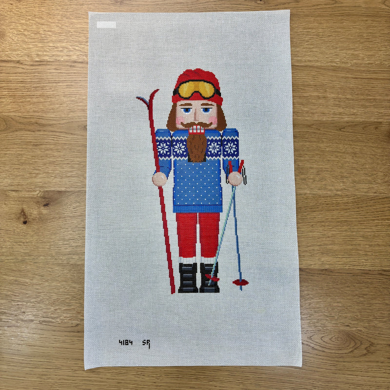 Nutcracker, Skier, 18"  Stand-up - 13 mesh