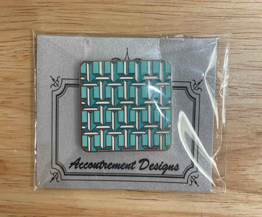 Tiffany "T" Square Needle Minder