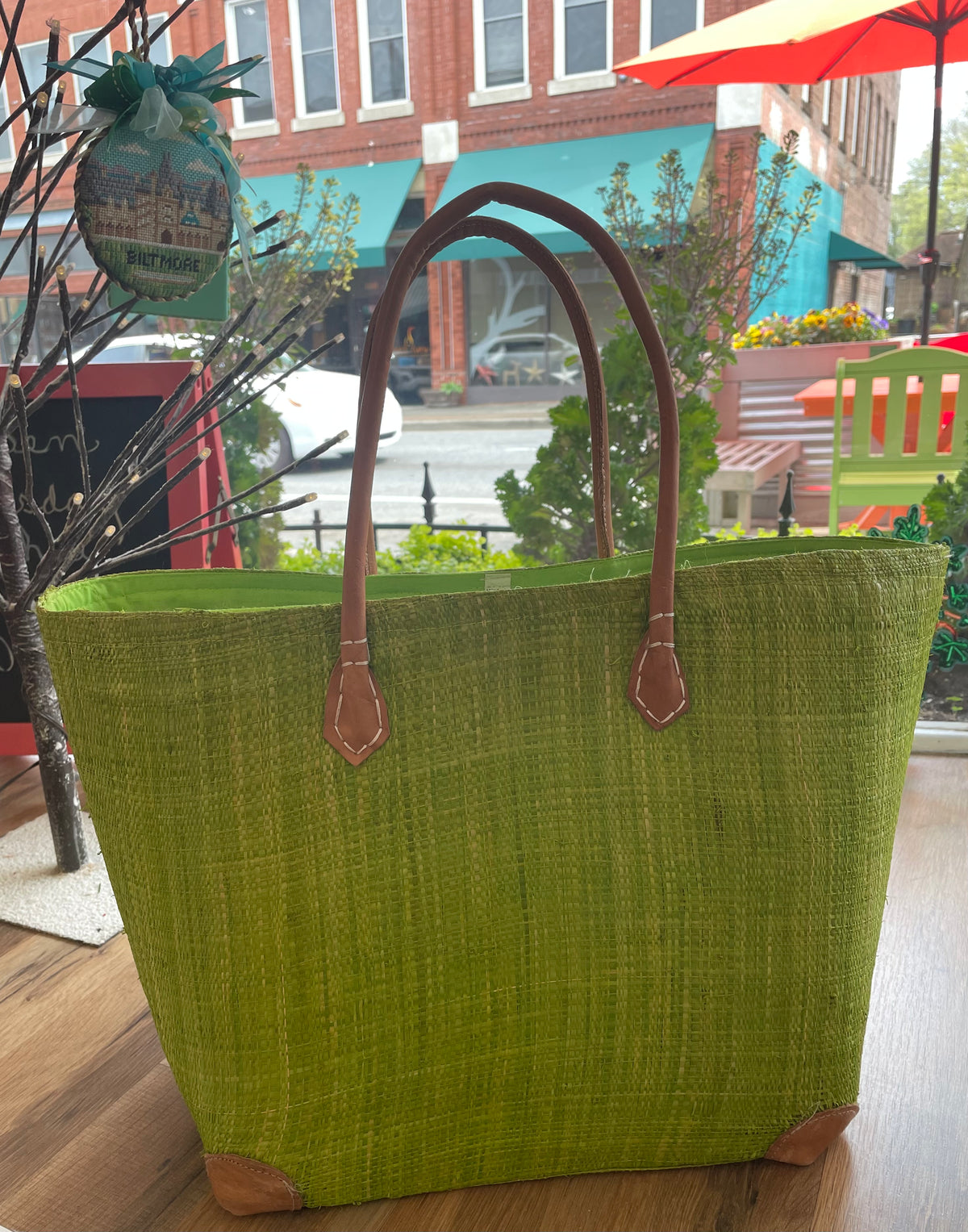 Market Raffia Totes Medium — Stitching Chicks Needlepoint