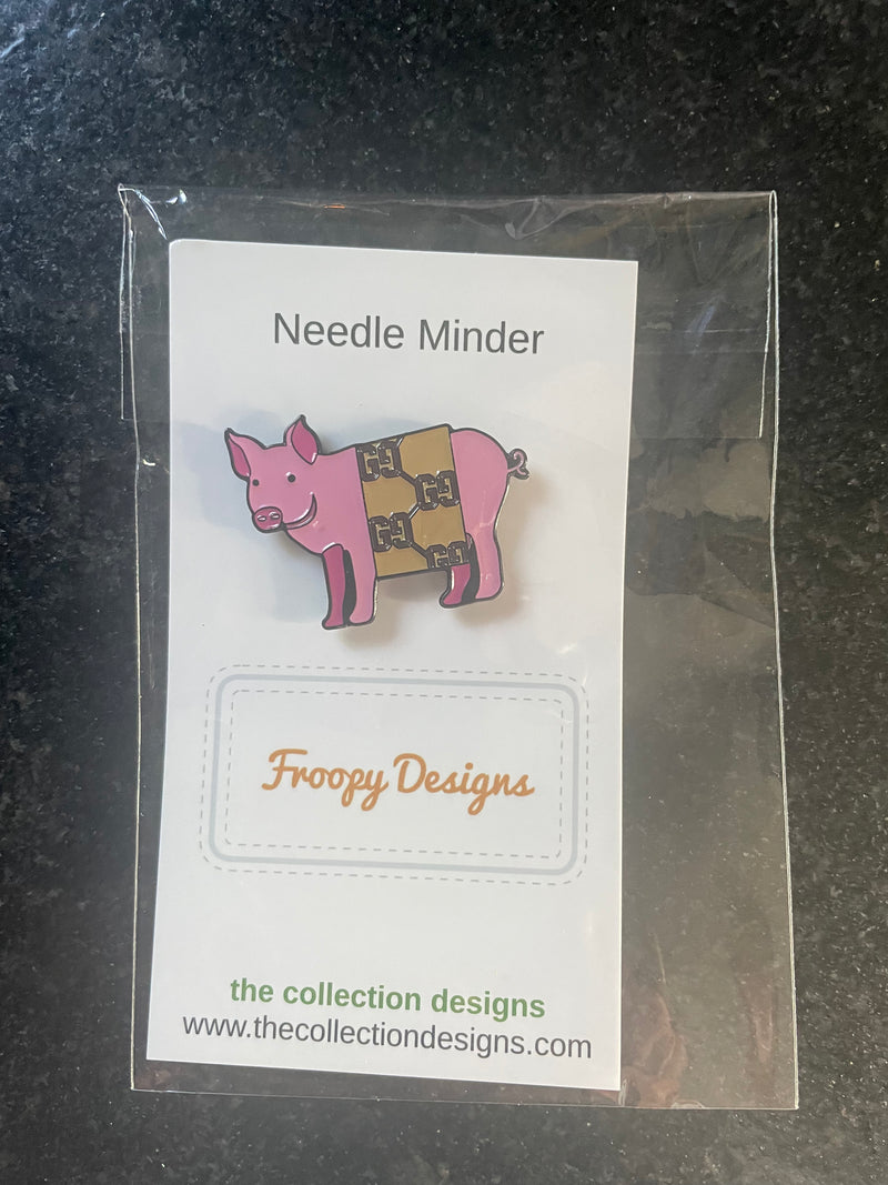 Gucci Blanket Pig Needle Minder