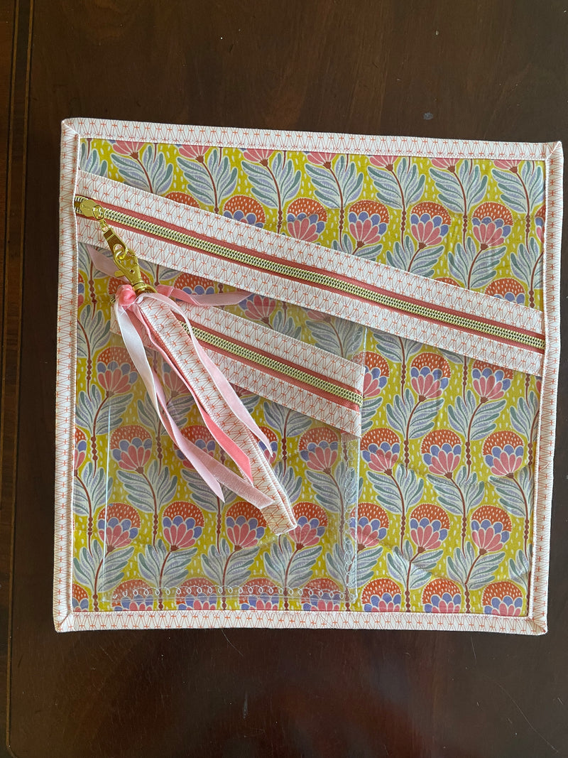 Small Project Tote - Bonus