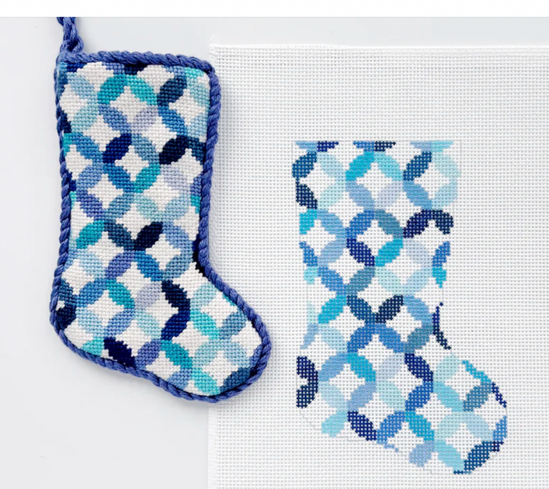 BLUE QUILT RINGS Mini Stocking