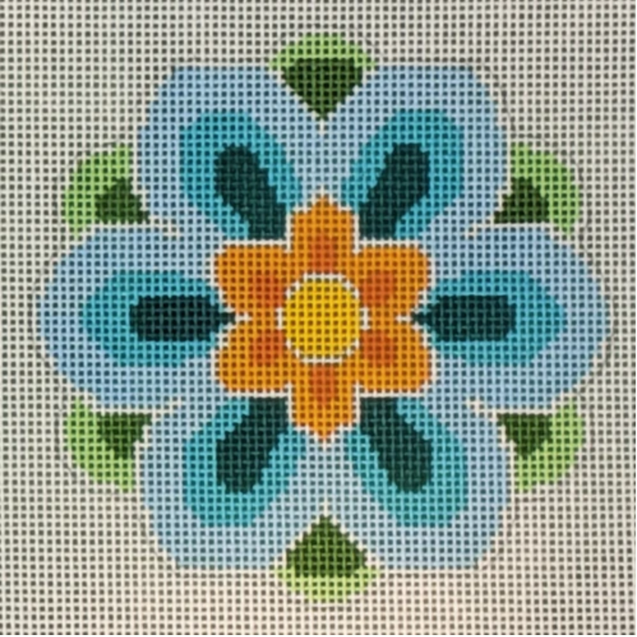 Geometric Flower Insert Blue