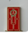 Red Door with Wreath Needle Minder