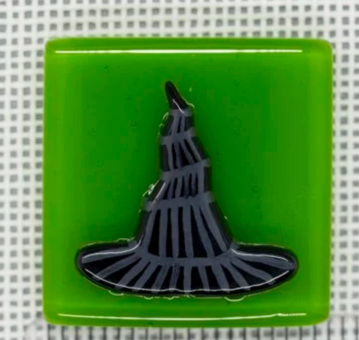 Elphaba Hat Needle Minder