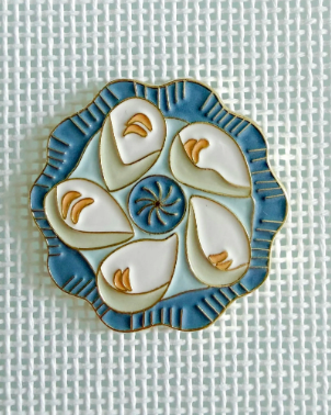 Blue Oyster Plate Needle Minder